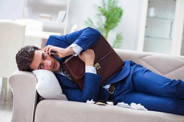 Gérer intelligemment son absence pour maintenir la confiance professionnelle
