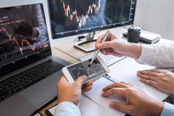 Nos conseils pour bien investir dans votre PEA